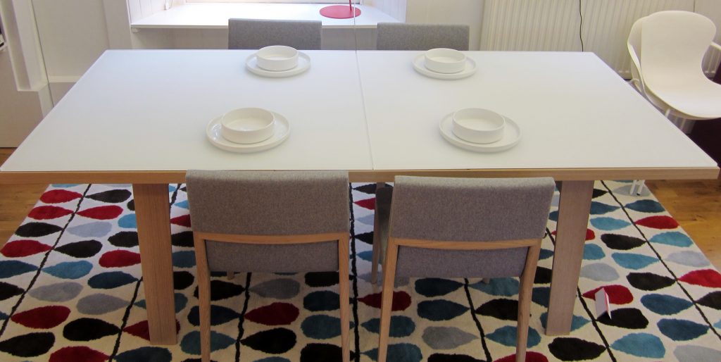 'Hans' dining table - B&B ITALIA