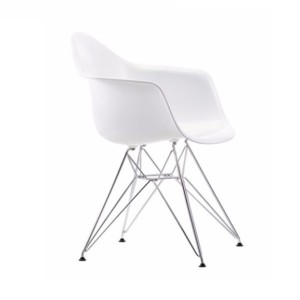 Eames Plastic Armchairs DAR and DAW- Vitra