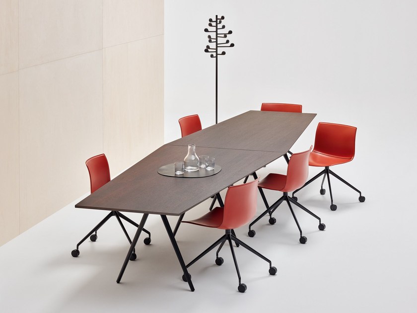 Arper Meeting Table