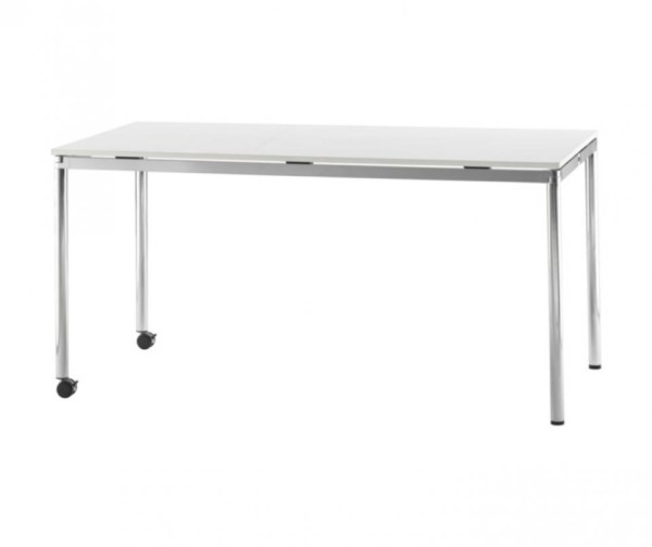 Folding table