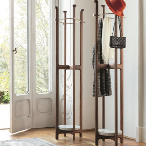 Porada coatstand